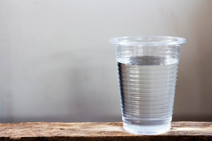 خرید و قیمت لیوان پلاستیکی یک‌ بار مصرف با کیفیت + فروش عمده